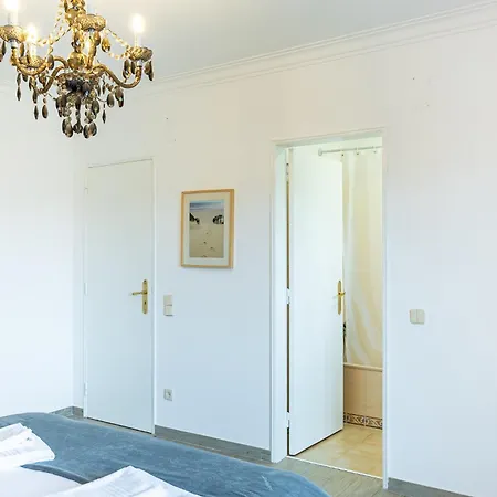 Mosca - 4 Bedrooms & Bbq, Tatil Evi