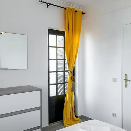 Mosca - 4 Bedrooms & Bbq, Tatil Evi *