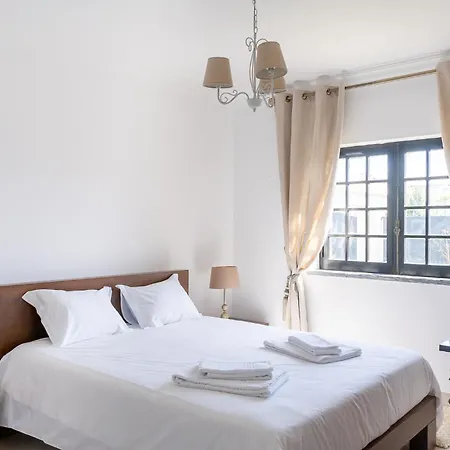 Tatil Evi Mosca - 4 Bedrooms & Bbq, Santa Cruz (Oeste)