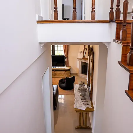 Mosca - 4 Bedrooms & Bbq, * Santa Cruz (Oeste)