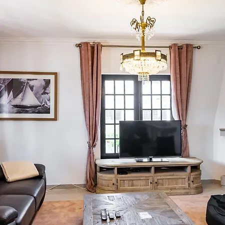 Mosca - 4 Bedrooms & Bbq, Santa Cruz (Oeste)