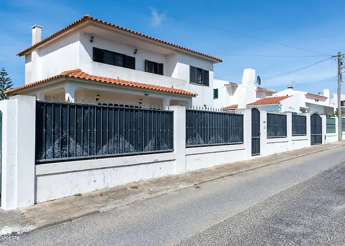 Mosca - 4 Bedrooms & Bbq, Prázdninový dům