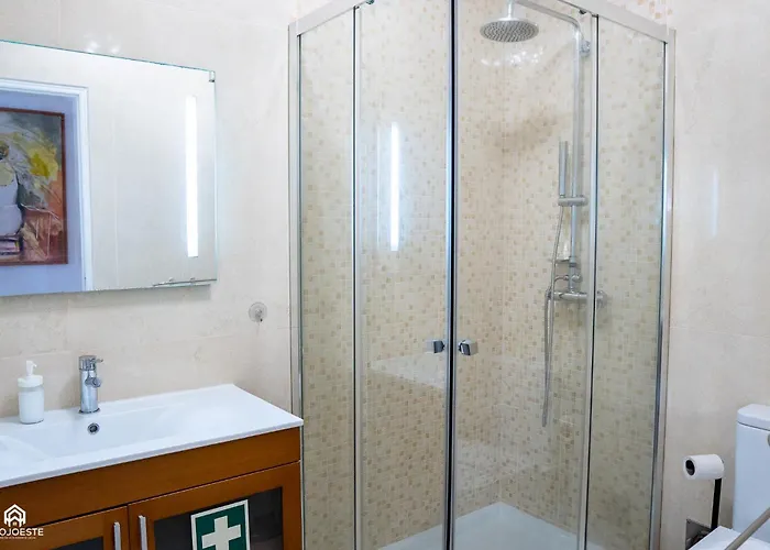 Mosca - 4 Bedrooms & Bbq, Prázdninový dům *