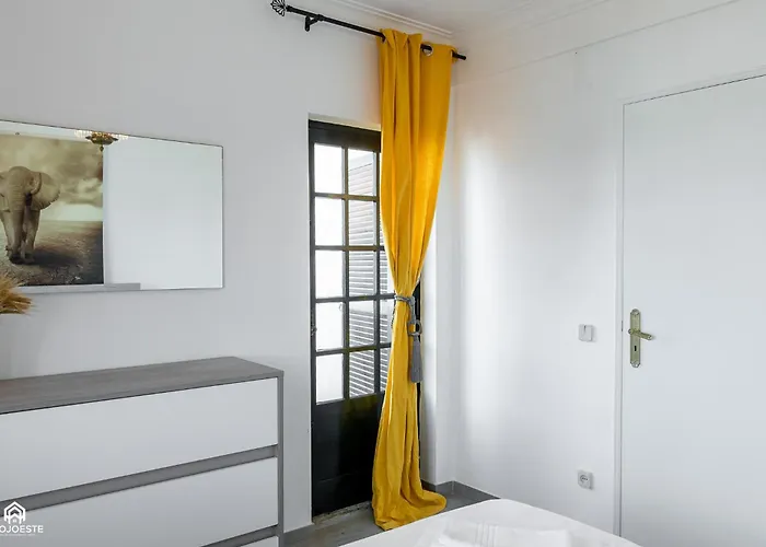 Mosca - 4 Bedrooms & Bbq, Prázdninový dům *